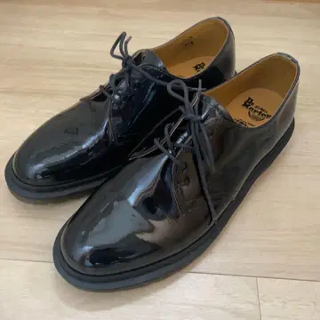 Dr.Martens 빔즈 별주 3홀 블랙 21713 UK9 28cm