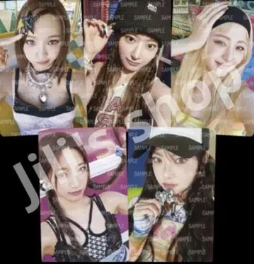 르세라핌 GR8 집업 후디 후드티 구매 혜택 트레이딩 카드