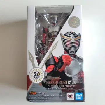 S.H.Figuarts 가면라이더 류우키 -20 Kamen