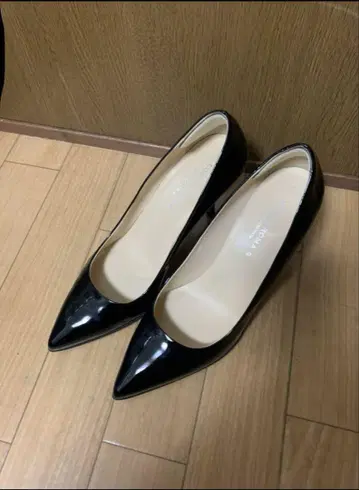 코르소 로마 펌프스 에나멜 39