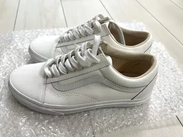 미사용 반스 스니커즈 가죽 24cm