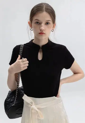 EGGKA 차이나 드레스 컬러 무지 티셔츠 블랙 S