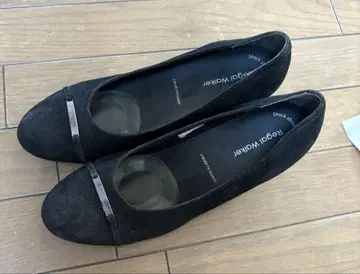 리걸 웨지솔 펌프스