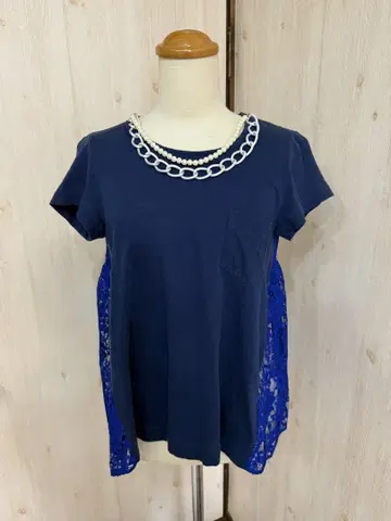 사카이 레이스 절개 티셔츠