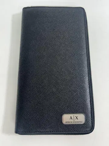 Armani Exchange 블랙 장지갑