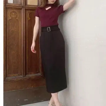 리젝시 스커트 벨트 포함 펜슬 스커트 블랙