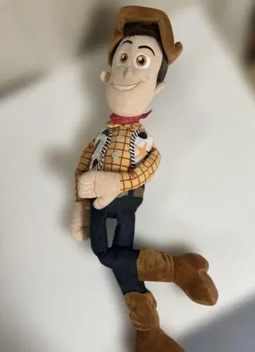 우디 봉제 인형