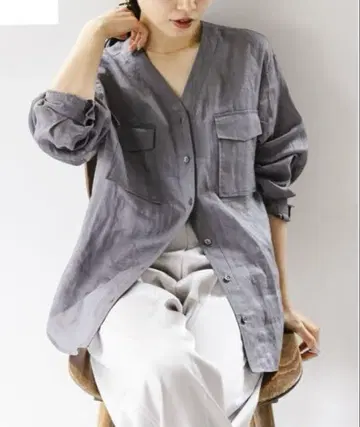 택 포함 미사용 새상품 노블 [세탁 가능] 라미 시어 V 칼라 셔츠