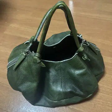 그린 가죽 핸드백