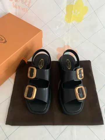 컨디션 최상 TOD'S 블랙 스포츠 샌들 더블 버클 37