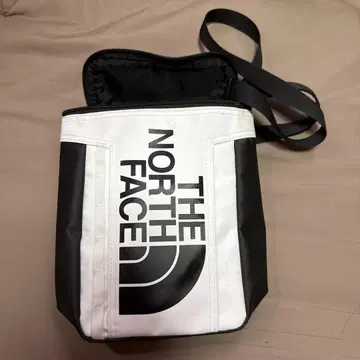 THE NORTH FACE 사코슈 화이트/블랙