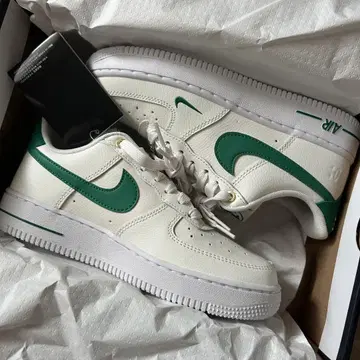 WMNS AIR FORCE 1 '07 SE 7 (UK) 화이트/그린