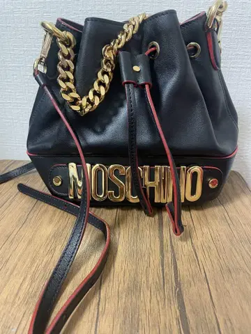모스키노 버킷 백