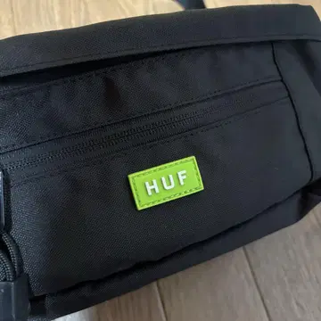 HUF (하프) 숄더백 바디백 힙색 파우치