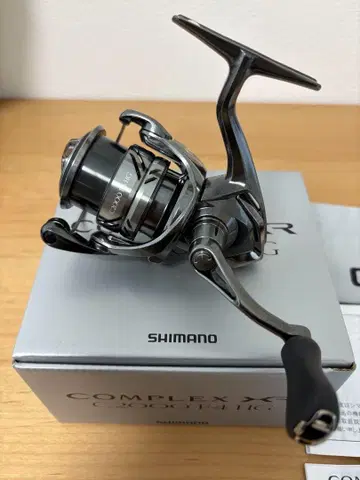 시마노 21 컴플렉스 XR C2000F4HG