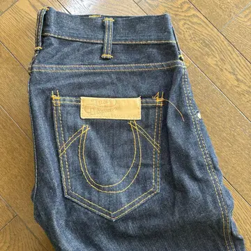 True Religion 부츠 컷 데님 31 원 워시