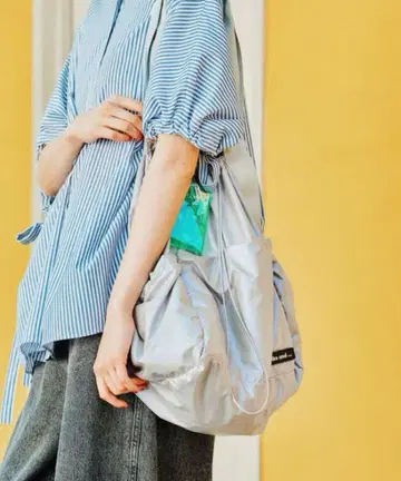 니코앤드 오리지널 라이트 드로스트 토트백 실버