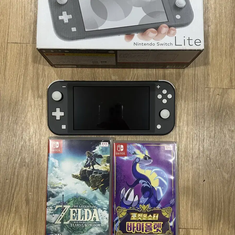 Nintendo Switch - 【ふらいぱん】NINTENDO SWITCH LITE グレー Nintendo Switch 任天堂 Lite [グレー] ニンテンドースイッチ