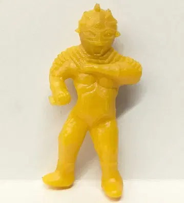 폴리 인형 울트라 세븐 (에메리움 광선) 75mm