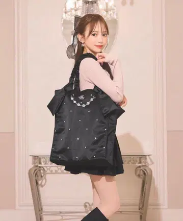 미셸 마카롱 반짝이 새틴 토트백