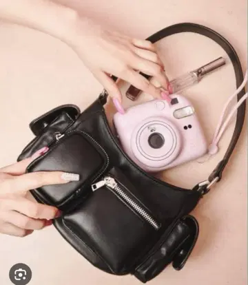 나카마치 아야 JUST A NOON 아웃 포켓 원 핸들 백 블랙
