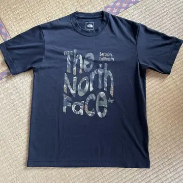 THE NORTH FACE 숏 슬리브 TNF 버그 프리 티 S 사이즈