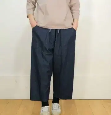 미사용 새상품 카이세도 데님 팬츠 prit grin 천연 세탁소