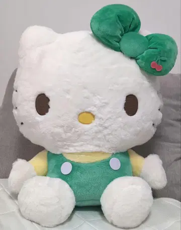 헬로키티 크림 소다 인형 GJ