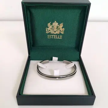 에스테르 뱅글 ESTELLE 뱅글 ESTELLE 팔찌
