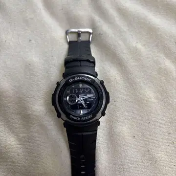 G-SHOCK 블랙 손목시계 G 스파이크 G-300