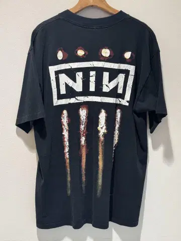 Nine Inch Nails 티셔츠 The Downward Spiral