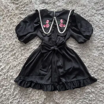 Swankiss SX rose satin O/P 장미 자수 원피스