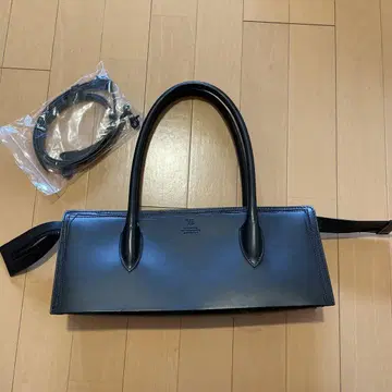 블랙 가죽 핸드백 요지야마모토 와이즈