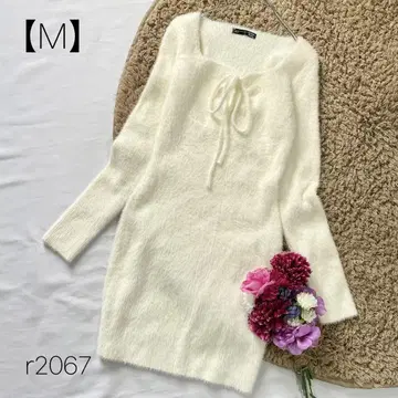 샤기 니트 푹신푹신 페미닌 긴팔 원피스 미니 길이 화이트 [M]