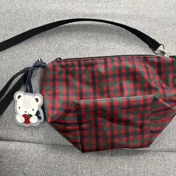 파밀리아 숄더백