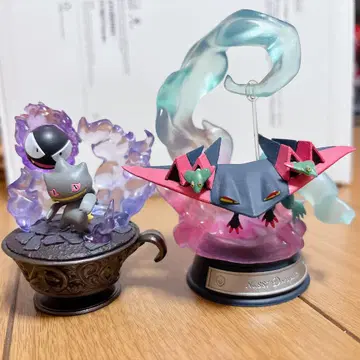 도라파르토, 고스 & 주페타 피규어