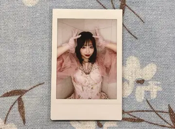 CUTIE STREET 사쿠라바 하야카 폴라로이드