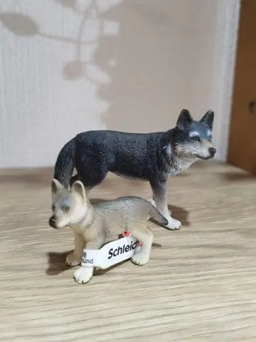 schleich 늑대 가족 부모와 자식 2마리 세트 택 포함