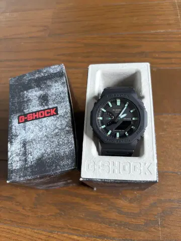 새상품급 G-SHOCK GA-2100RC-1A G 쇼크 오크