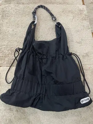OUTDOOR 카라비너 토트백