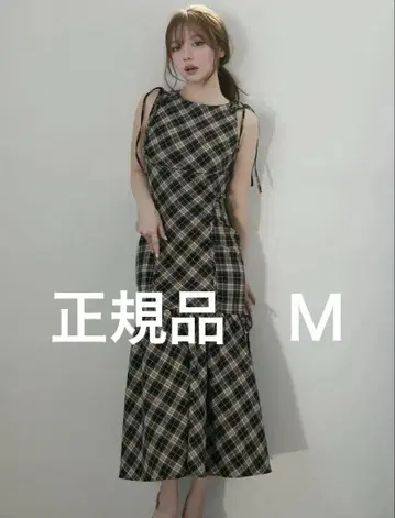 앤드메리 그렌다 리본 장미 드레스