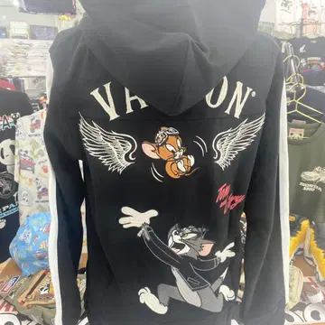 (8) VANSON 톰과 제리 ZIP 후드티 블랙