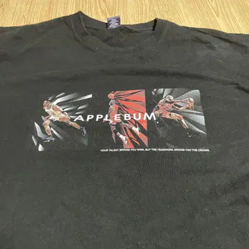 APPLEBUM 블랙 티셔츠 그래픽 프린트
