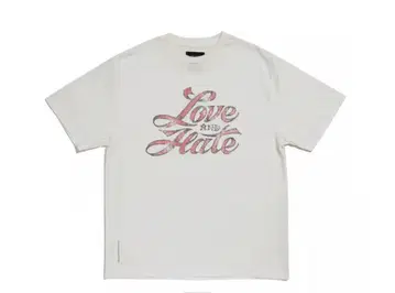 DELUXE Love and Hate 티셔츠 화이트 TSY 야마다 렌