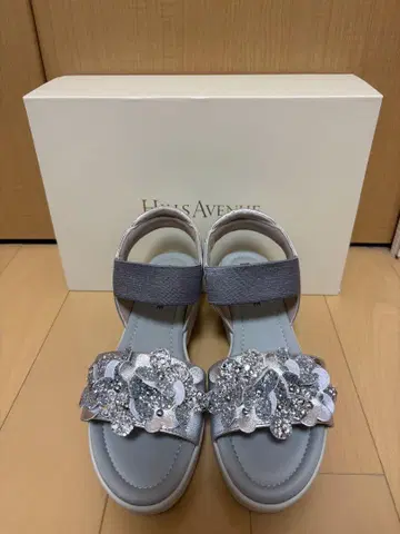 힐즈 애비뉴 샌들