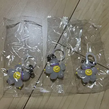 TREASURE TRUZ 메지루시 액세서리 지훈 ROMY