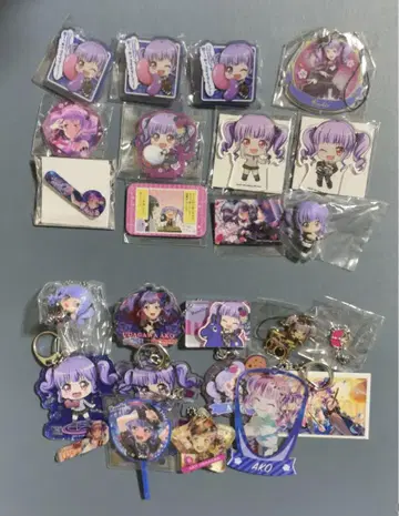 뱅드림 우타가와 아코 아크릴 스탠드 캔뱃지 키링 등 Roselia