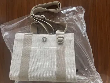 (새상품) Lululemon 베이지 토트백