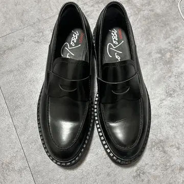 블랙 가죽 로퍼 슬립온
