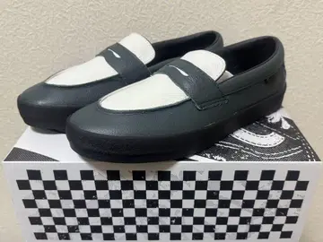 미사용 새상품 VANS SKATE LOAFER 26.5